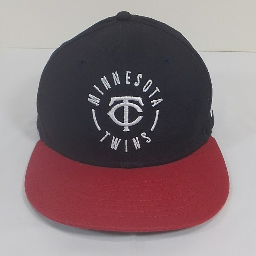Minnesota Twins VS Victoria's Secret PINK Snap Back Ball Hat New Era